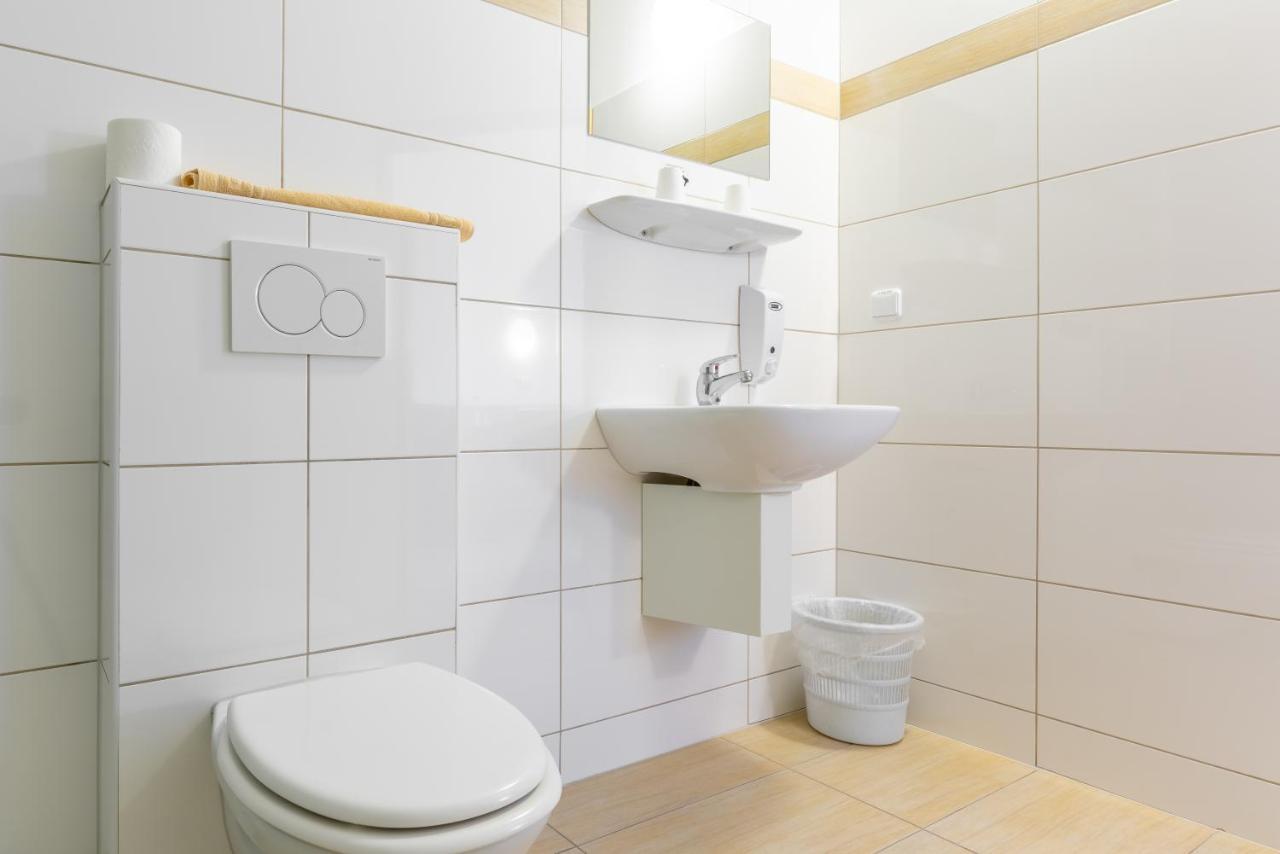 Oekotel Korneuburg Bisamberg Bagian luar foto